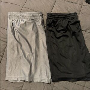 2 pair Men’s walking shorts XL (40-42) Black and Grey